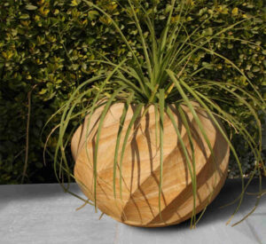 natural-stone-planter-dlha-02